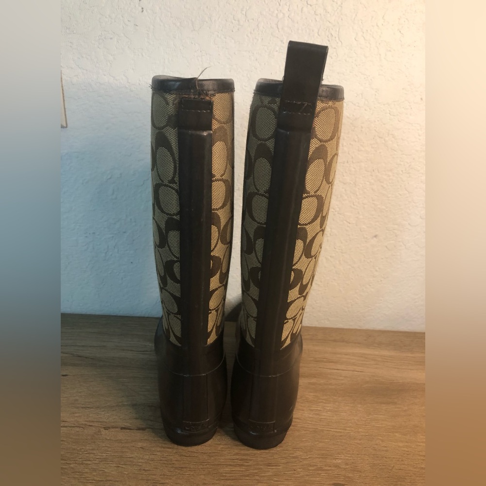 Authentic Coach Size 6 Knee High Rubber Jacquard Boots - Picture 3 of 16